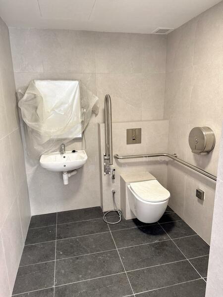 96 Sims Ave, 96 Sims Avenue, 1,768 sqft, Shop / Shophouse For Rent, by Javier Ng 黄允健, 500020883 - Bathroom - CommercialGuru.com.sg