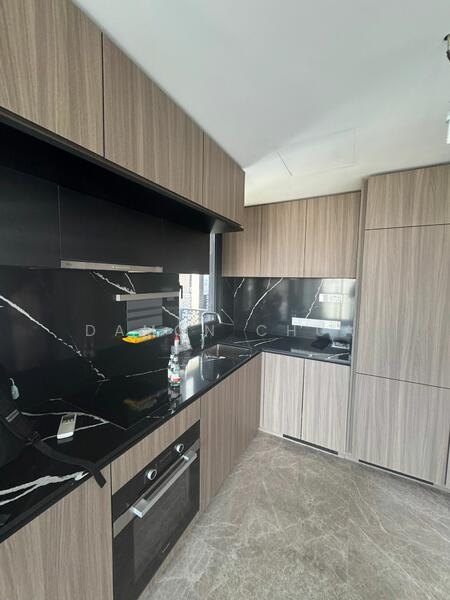 Irwell Hill Residences Condominium For Sale at S$ 1,910,000 | PropertyGuru Singapore - Kitchen