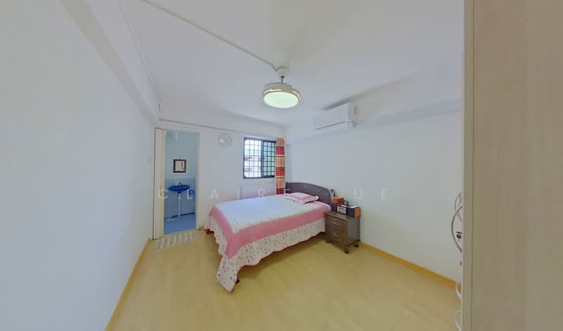 406 Hougang Avenue 10, 406 Hougang Avenue 10, 3 Bedrooms, 980 sqft, HDB Flat For Sale, by Claire Yue, 500020904 - Bedroom - PropertyGuru.com.sg