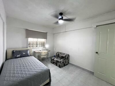 For Rent - 825 Tampines Street 81