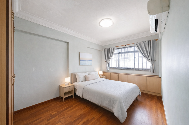 Common Bedroom (staged)