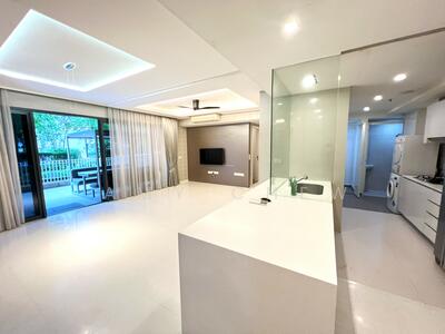 For Rent - The Lakefront Residences