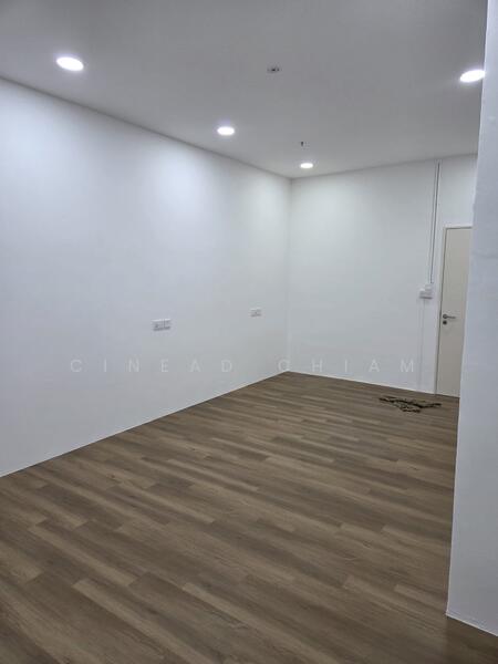 Woodlands 11, 11 Woodlands Close, 274 sqft, Light Industrial (B1) For Rent, by Cinead Chiam, 500021023 - ROOM A, 274 SQFT, $1500 - CommercialGuru.com.sg