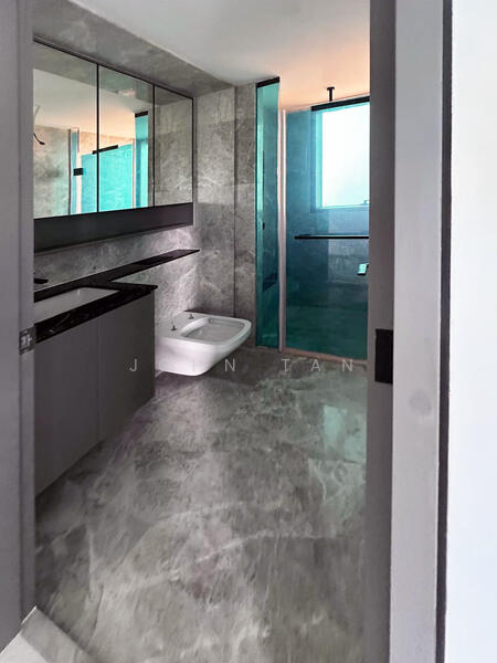 For Rent - The Landmark