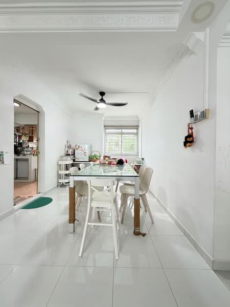 323 Woodlands Street 32, 323 Woodlands Street 32, Room Rental, 100 sqft, HDB Flat For Rent, by Alvin Yeo, 500021070 - Dining Room - PropertyGuru.com.sg