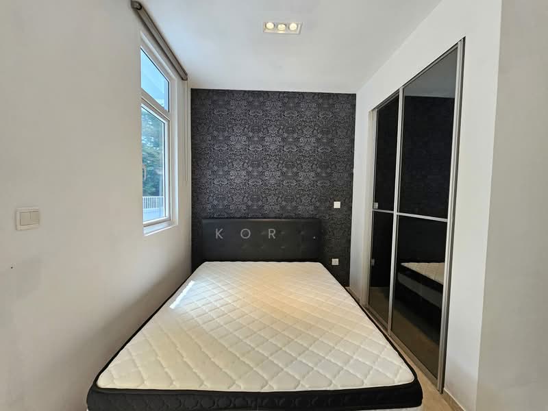 Parc Imperial Condominium For Sale at S$ 785,000 | PropertyGuru Singapore - Bedroom