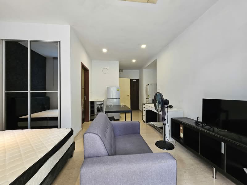 Parc Imperial Condominium For Sale at S$ 785,000 | PropertyGuru Singapore - Living Room
