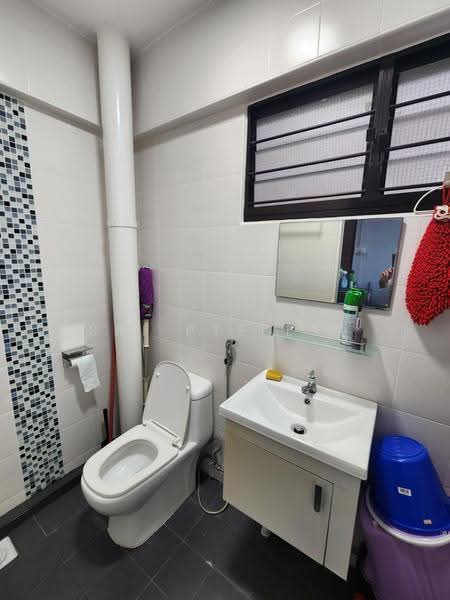 459 Tampines Street 42, 459 Tampines Street 42, Pasir Ris / Tampines, Room Rental, 150 sqft, HDB Flat For Rent, by VINCENT LYE, 500021142 - PropertyGuru.com.sg