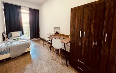 For Rent - Astoria Park