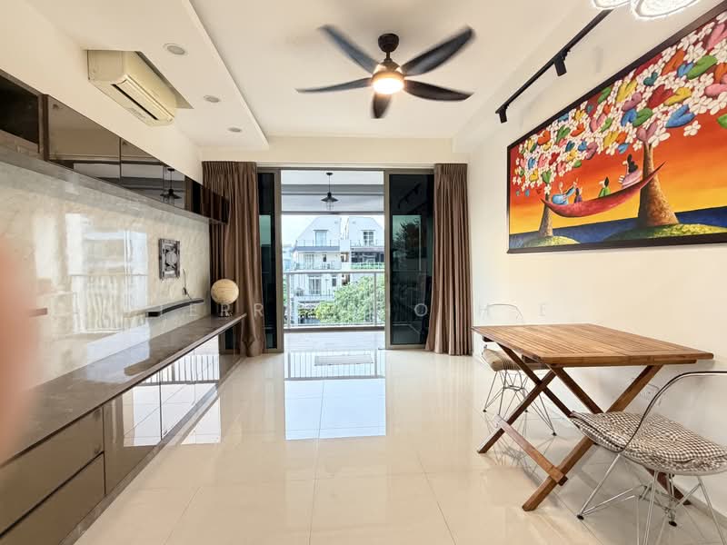 Ripple Bay, 10 Pasir Ris Link, 2 Bedrooms, 764 sqft, Condominium For Sale, by Terry Kho H E, 500021220 - Living Room - PropertyGuru.com.sg