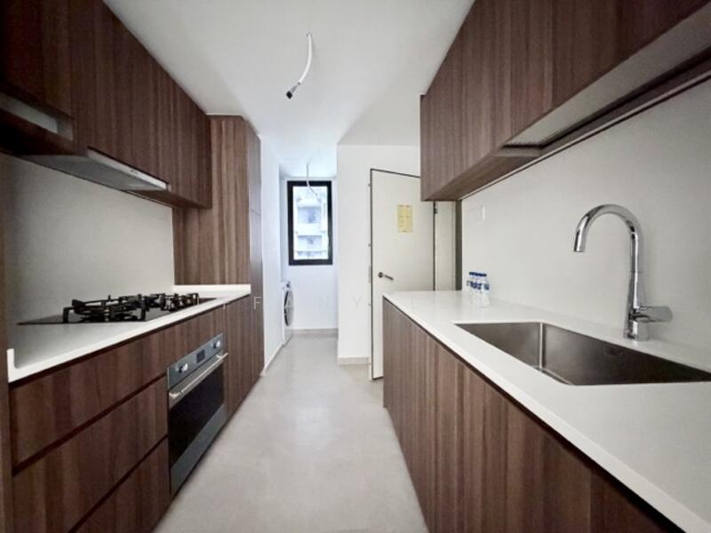 Lentor Modern, Lentor Central, 3 Bedrooms, 1,130 sqft, Condominium For Sale, by Tiffany Leow, 500021254 - Kitchen - PropertyGuru.com.sg