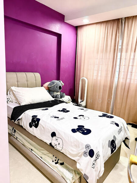 448 Bukit Panjang Ring Road HDB Flat For Sale at S$ 578,000 | PropertyGuru Singapore - Bedroom