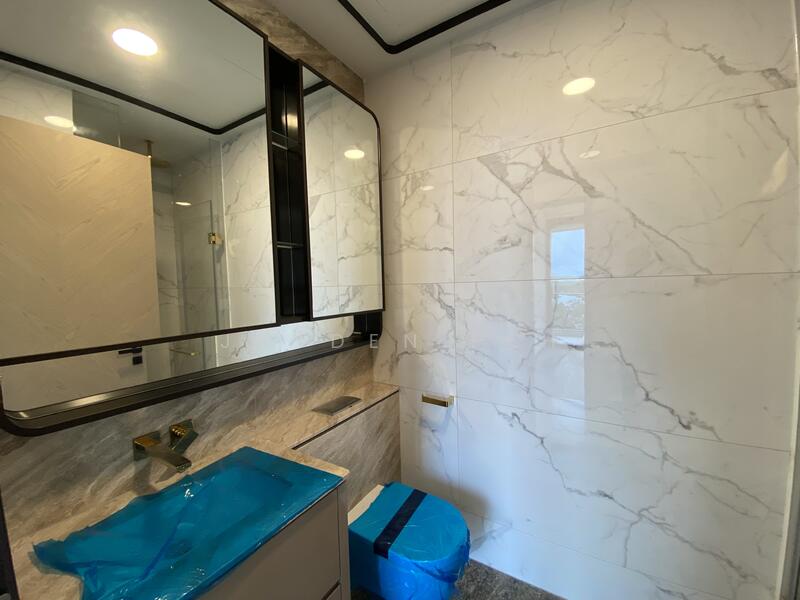 Perfect Ten, 323 Bukit Timah Road, 3 Bedrooms, 1,281 sqft, Condominium For Rent, by Jayden Peh, 500021310 - Bathroom - PropertyGuru.com.sg