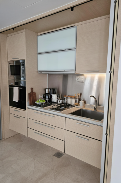 8 @ Mount Sophia, 8 Mount Sophia, 2 Bedrooms, 958 sqft, Condominium For Sale, by Micah Leong, 500021325 - Kitchen - PropertyGuru.com.sg
