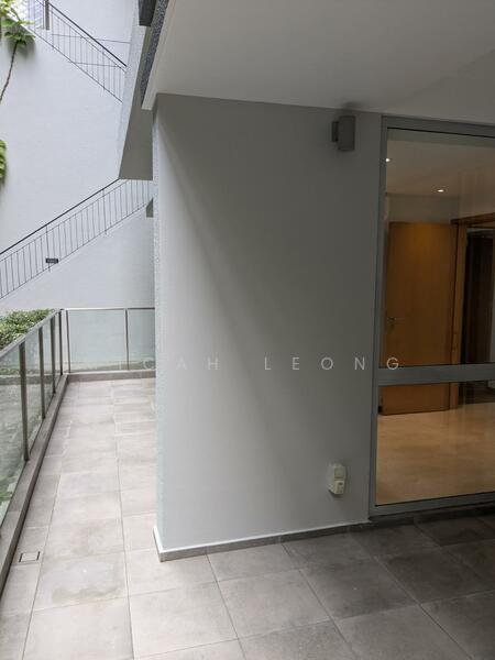 8 @ Mount Sophia, 8 Mount Sophia, 2 Bedrooms, 958 sqft, Condominium For Sale, by Micah Leong, 500021325 - Exterior - PropertyGuru.com.sg