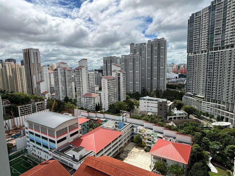 Beautifully Modern Estate To Stay