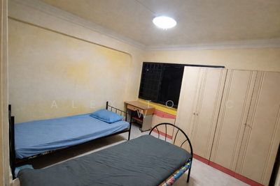 For Rent - 660 Woodlands Ring Road