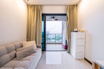 For Sale - Normanton Park