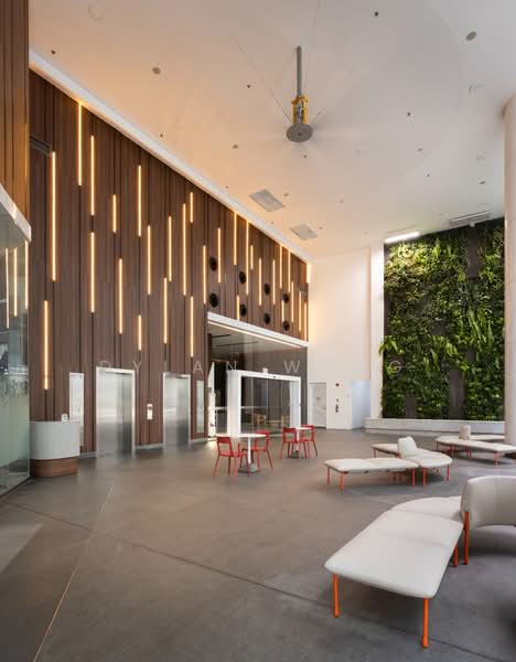 Solaris @ One-North, 1 Fusionopolis Walk, Buona Vista / West Coast / Clementi New Town, 22,795 sqft, Business / Science Park For Rent, by Dylan Wong, 500021403 - Lobby - CommercialGuru.com.sg