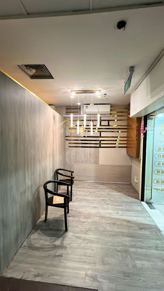Orchard Plaza, 150 Orchard Road, Orchard / River Valley, 828 sqft, Mall Shop For Rent, by Sebastian Lee, 500021419 - Entrance - CommercialGuru.com.sg