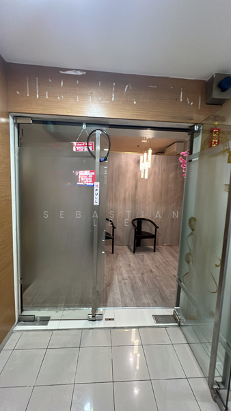 Orchard Plaza, 150 Orchard Road, Orchard / River Valley, 828 sqft, Mall Shop For Rent, by Sebastian Lee, 500021419 - Entrance - CommercialGuru.com.sg