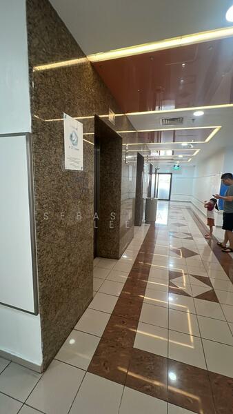 Orchard Plaza, 150 Orchard Road, Orchard / River Valley, 828 sqft, Mall Shop For Rent, by Sebastian Lee, 500021419 - Corridor - CommercialGuru.com.sg