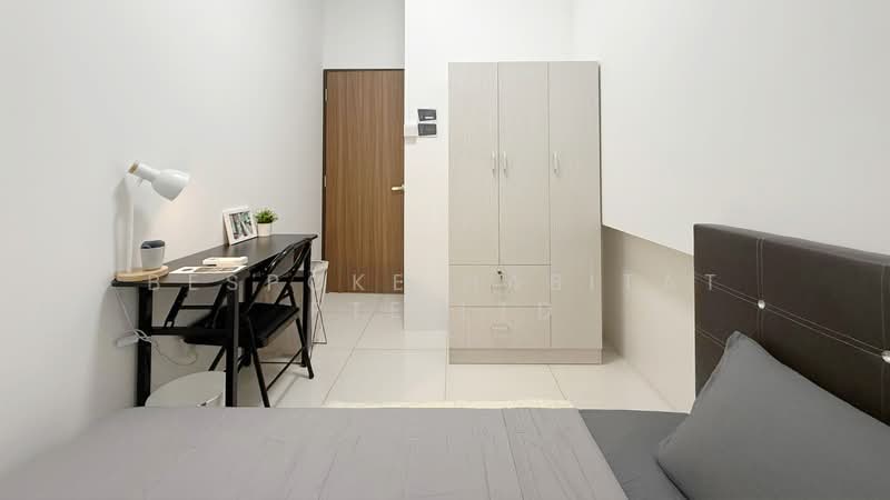 The Stellar, 6 West Coast Road, Room Rental, 100 sqft, Condominium For Rent, by Bespoke Habitat Pte Ltd, 500021486 - 02-05 CR2 - PropertyGuru.com.sg