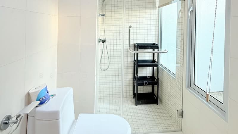 The Stellar, 6 West Coast Road, Room Rental, 100 sqft, Condominium For Rent, by Bespoke Habitat Pte Ltd, 500021486 - 05-12 MBR7 Bathroom - PropertyGuru.com.sg