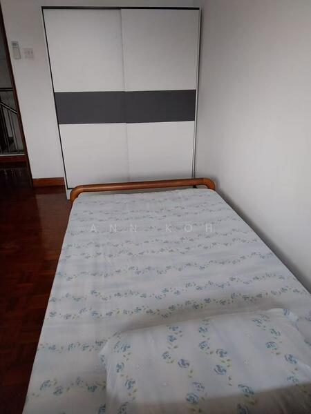 2 common rooms for rent, walk to king Albert park mrt, , Room Rental, 120 sqft, Terraced House For Rent, by Ann Koh, 500021493 - Bedroom - PropertyGuru.com.sg