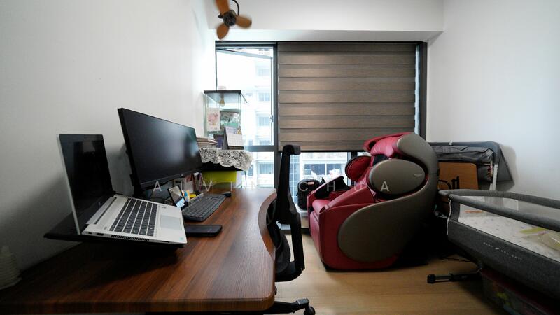 The Florence Residences Condominium For Sale at S$ 2,100,000 | PropertyGuru Singapore - Study