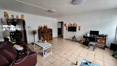 For Rent - 406 Jurong West Street 42