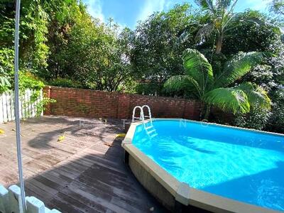 For Rent - Watten Estate Rd