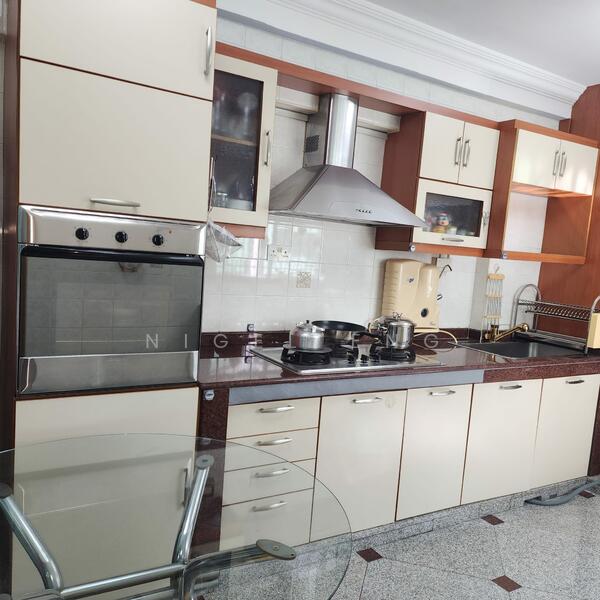 126A Edgedale Plains, 126A Edgedale Plains, 3 Bedrooms, 1,184 sqft, HDB Flat For Rent, by Nigel Eng, 500021714 - Kitchen - PropertyGuru.com.sg