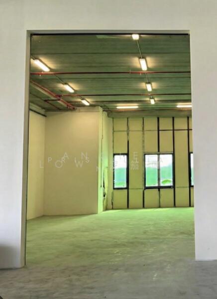 Stellar @ Tampines, 12 Tampines North Drive 4, 650 sqft, Factory / Workshop (B2) For Rent, by Priscillia Ng, 500021768 - Interior - CommercialGuru.com.sg