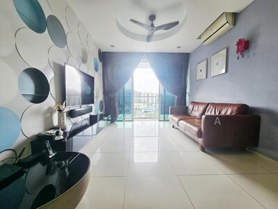 For Sale - The Quartz