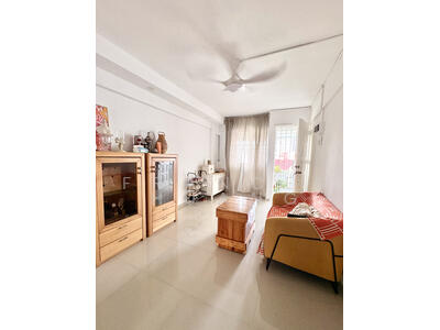 For Sale - 621 Ang Mo Kio Avenue 9