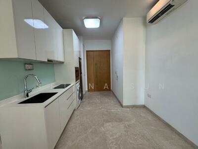 For Sale - Kingsford Hillview Peak