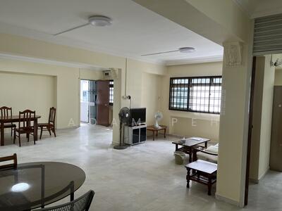 For Sale - 820 Jurong West Street 81