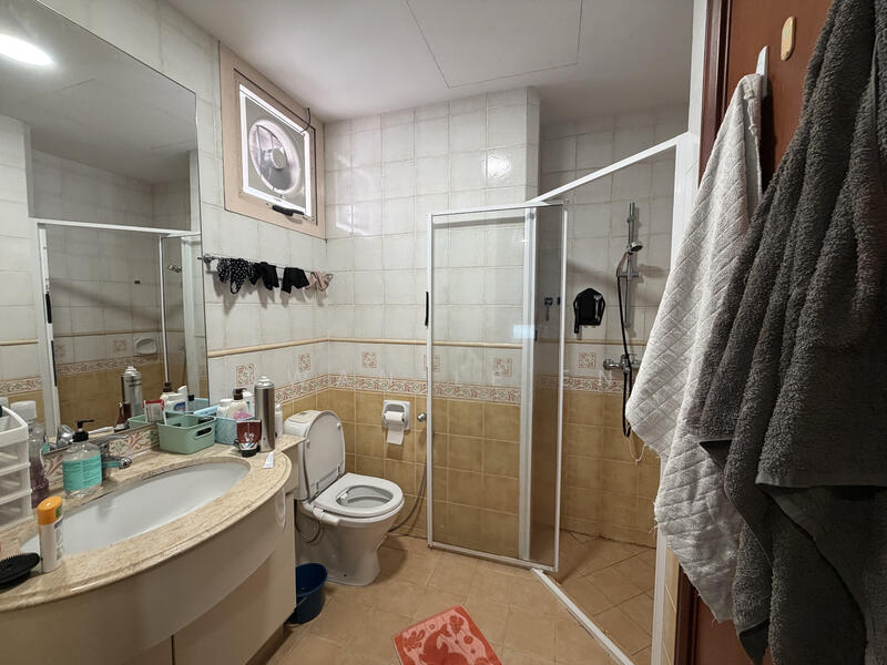 Jalan Tanah Rata, Jalan Tanah Rata, 5 Bedrooms, 3,692 sqft, Semi-Detached House For Sale, by Kwan Le'En, 500021857 - Bathroom - PropertyGuru.com.sg