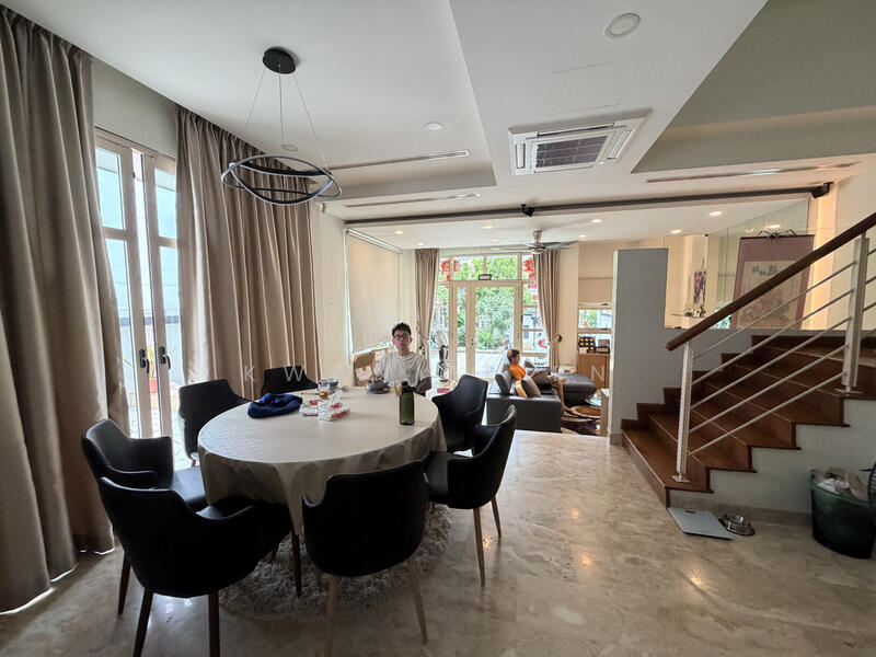 Jalan Tanah Rata, Jalan Tanah Rata, 5 Bedrooms, 3,692 sqft, Semi-Detached House For Sale, by Kwan Le'En, 500021857 - Dining Room - PropertyGuru.com.sg