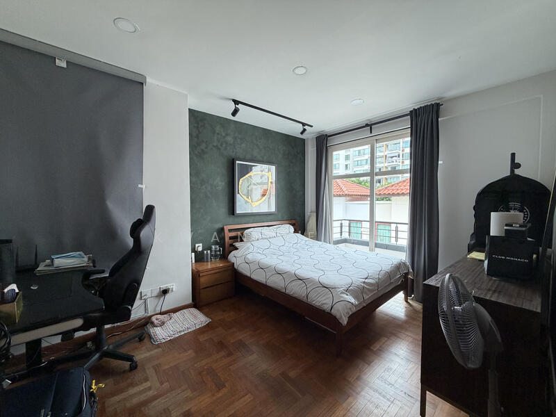 Jalan Tanah Rata, Jalan Tanah Rata, 5 Bedrooms, 3,692 sqft, Semi-Detached House For Sale, by Kwan Le'En, 500021857 - Bedroom - PropertyGuru.com.sg