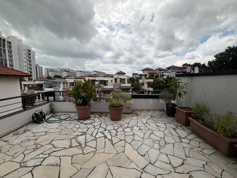 Jalan Tanah Rata, Jalan Tanah Rata, 5 Bedrooms, 3,692 sqft, Semi-Detached House For Sale, by Kwan Le'En, 500021857 - Exterior - PropertyGuru.com.sg