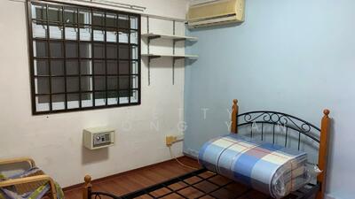 For Rent - 18 Bedok South Road