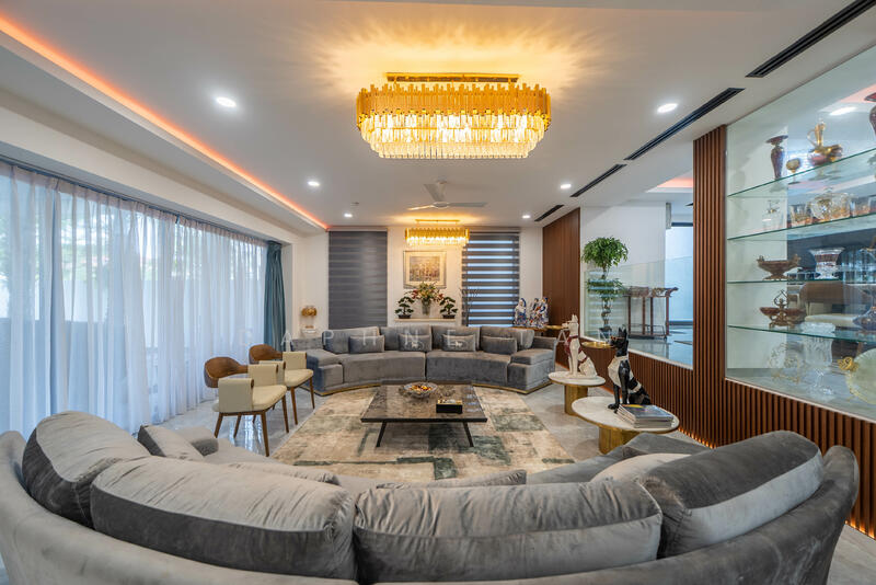 Cheapest & Newest Bungalow > 5000sqft land in D28, Seletar Hills Estate, 8 Bedrooms, 14,000 sqft, Detached House For Sale, by Daphne Tan, 500021899 - Living Room - PropertyGuru.com.sg