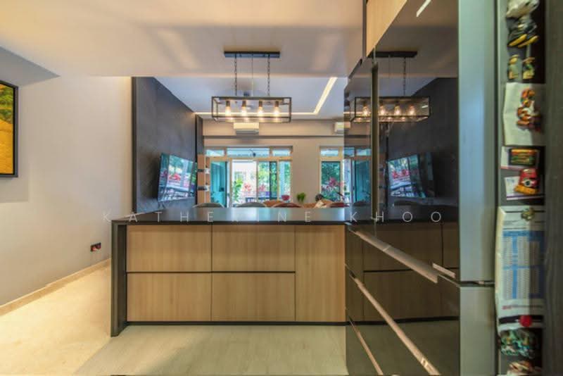 Monterey Park Condominium, 21 West Coast Rise, Buona Vista / West Coast / Clementi New Town, 3 Bedrooms, 1,528 sqft, Condominium For Sale, by Katherine Khoo, 500021933 - Kitchen - PropertyGuru.com.sg