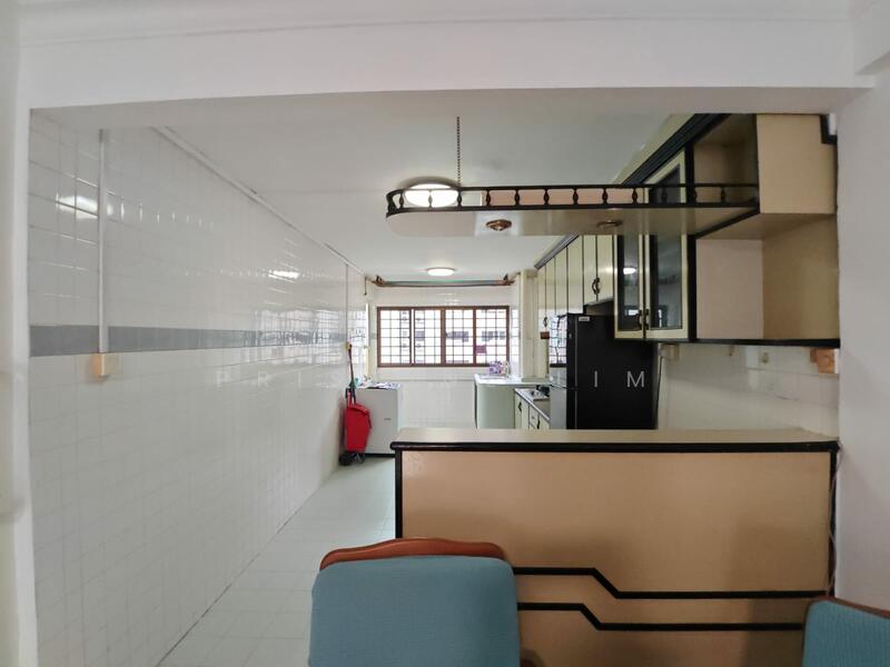 For Sale - 637 Ang Mo Kio Avenue 6