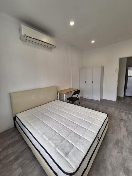 Novena Gardens, 273 Thomson Road, Newton / Novena, Room Rental, 100 sqft, Apartment For Rent, by Chloe Tey, 500021953 - Bedroom - PropertyGuru.com.sg