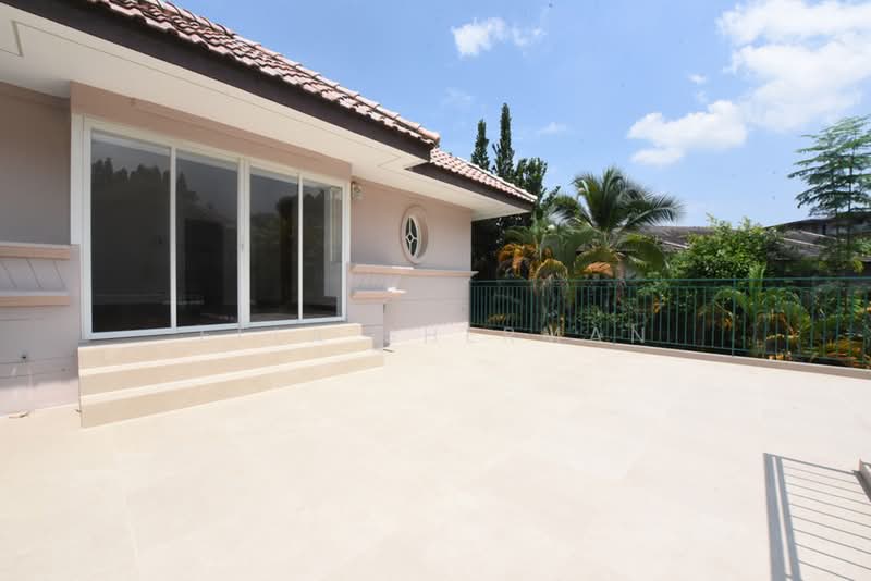 Gentle Villas, Gentle Drive, 5 Bedrooms, 7,382 sqft, Detached House For Rent, by Ella Sherman, 500022108 - Exterior - PropertyGuru.com.sg