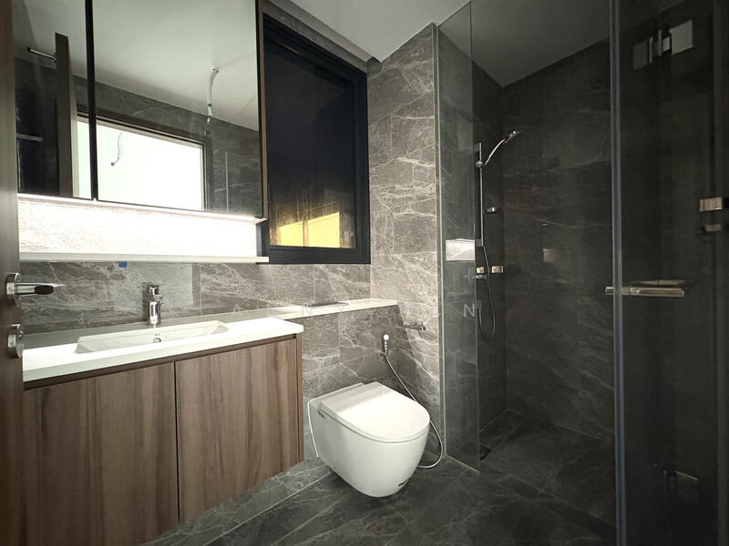 Lentor Modern, Lentor Central, 3 Bedrooms, 990 sqft, Condominium For Rent, by Anny Tan, 500022241 - Bathroom - PropertyGuru.com.sg