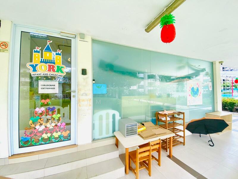 Cashew MRT, Cashew Road, 1,550 sqft, Food & Beverage For Rent, by Sim Seng, 500022284 - Exterior - CommercialGuru.com.sg